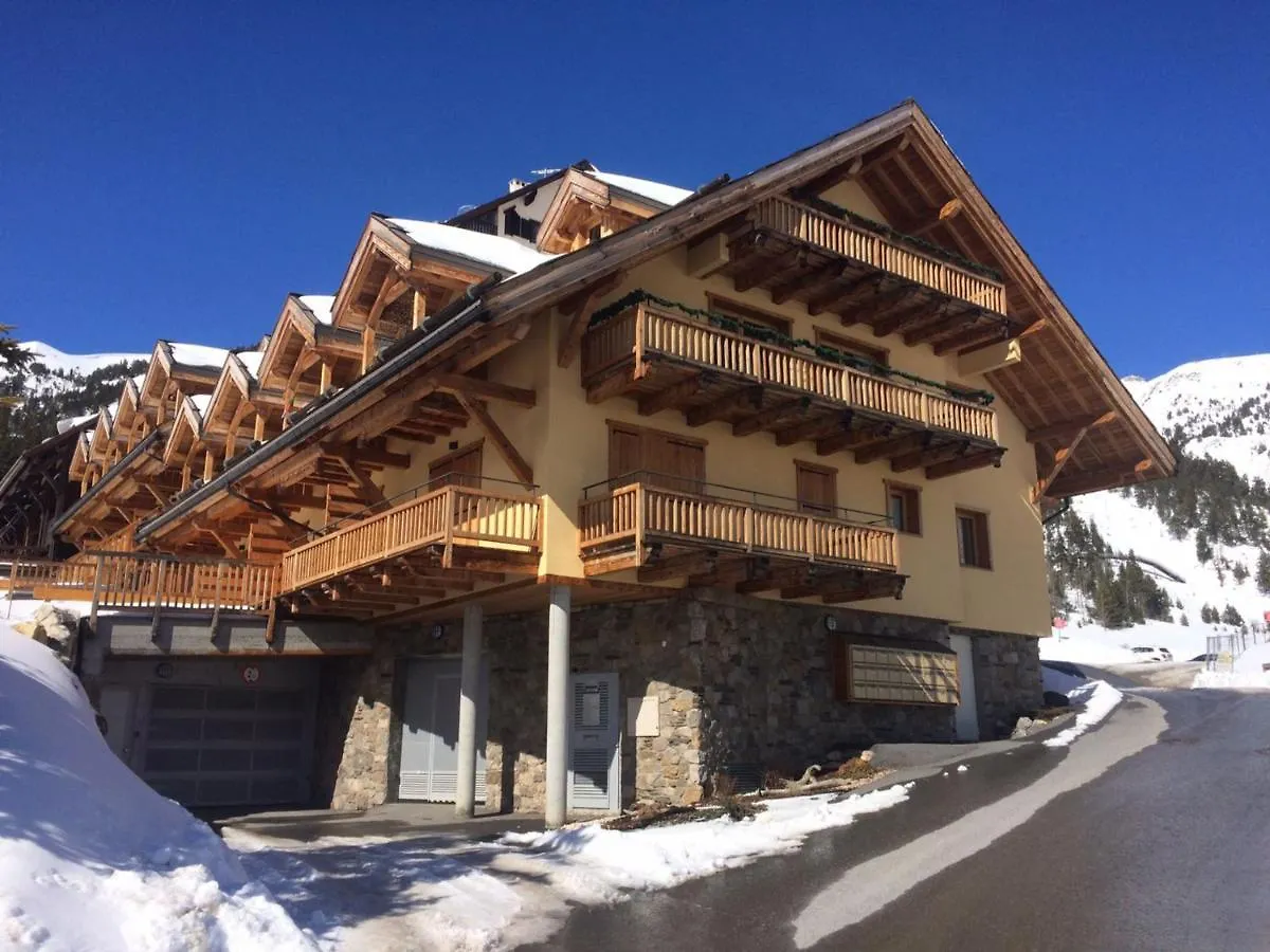 Apartment Appartement 6 Pers - Terrasse - Parking - Animaux Acceptes - Fr-1-445-184 Montgenevre